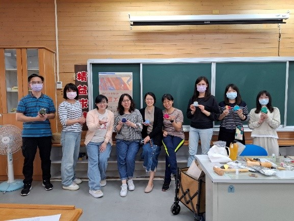 作品完成大合照.jpg 作品完成大合照.jpg