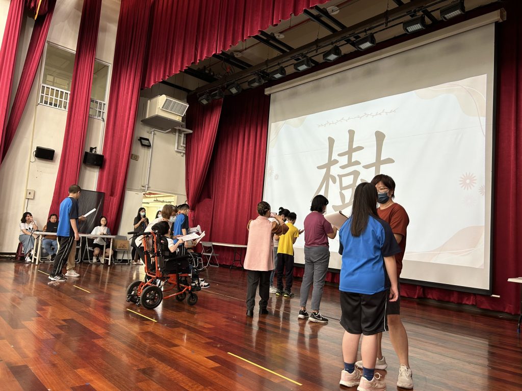 參賽者創意造詞照片.jpg 參賽者創意造詞照片.jpg