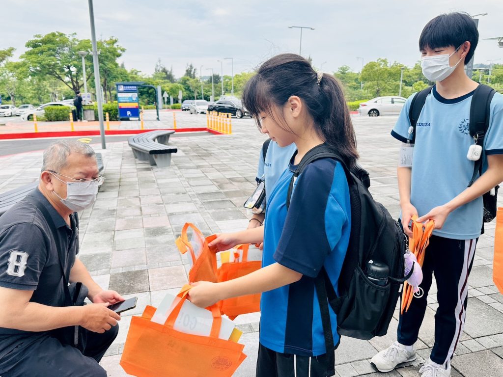 新竹火車站反毒宣導.jpg 新竹火車站反毒宣導