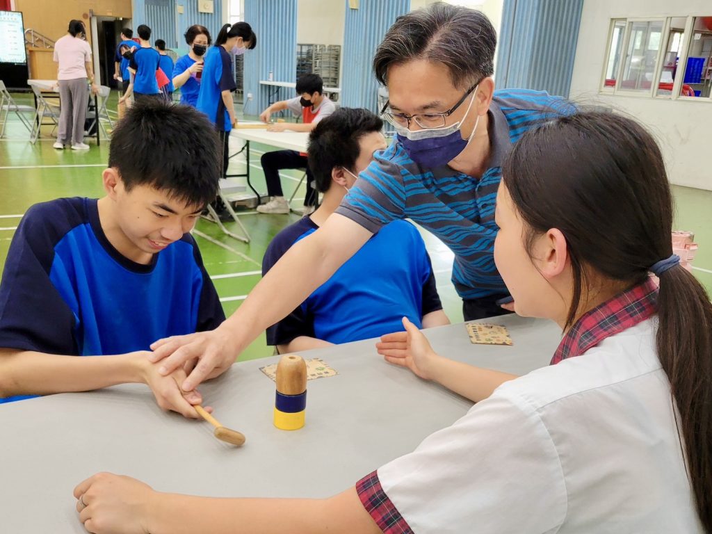 科學體驗-力學體驗.jpg 科學體驗-力學體驗