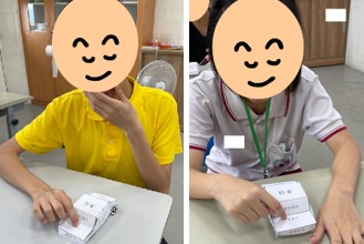 學生指認車輛外部名稱紙模型.jpg