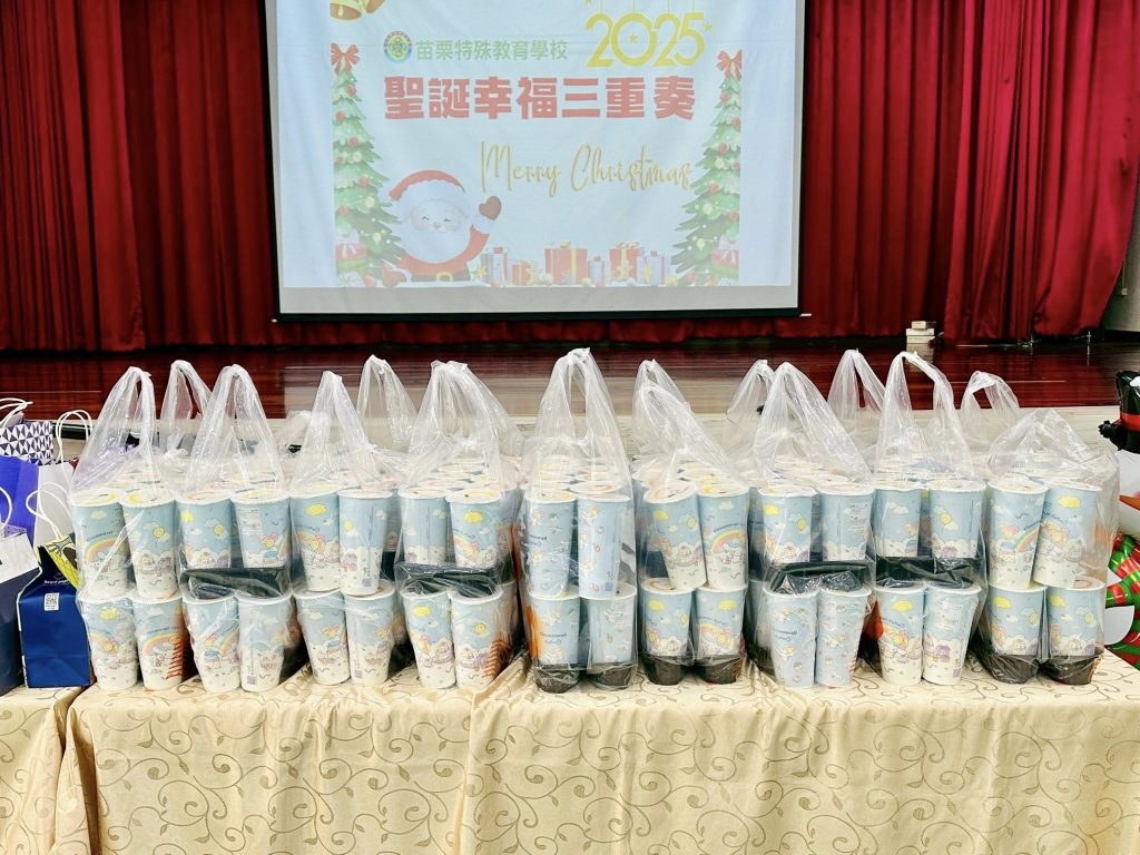 一口下去超幸福的珍奶.jpg 一口下去超幸福的珍奶.jpg