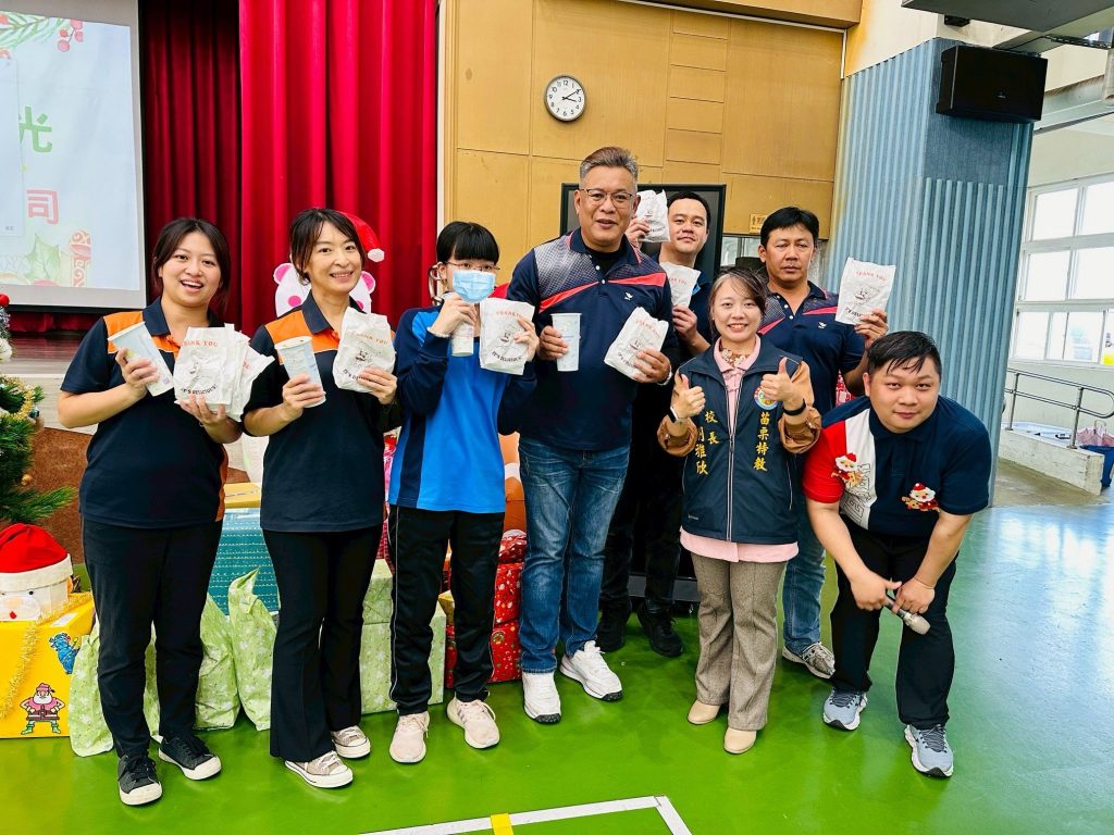 香噴噴的雞排真是太讚啦.jpg 香噴噴的雞排真是太讚啦.jpg