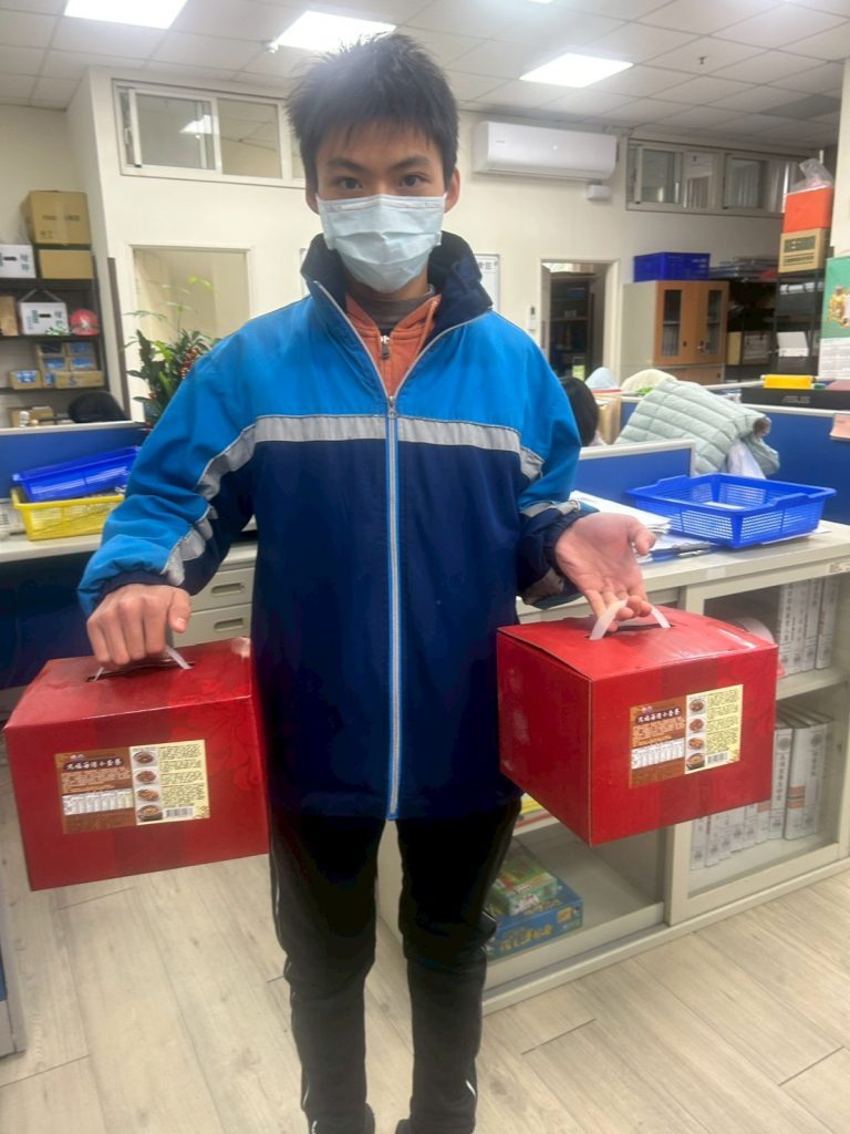 20260106唐氏症基金會捐贈暖心送愛年菜活動.jpg