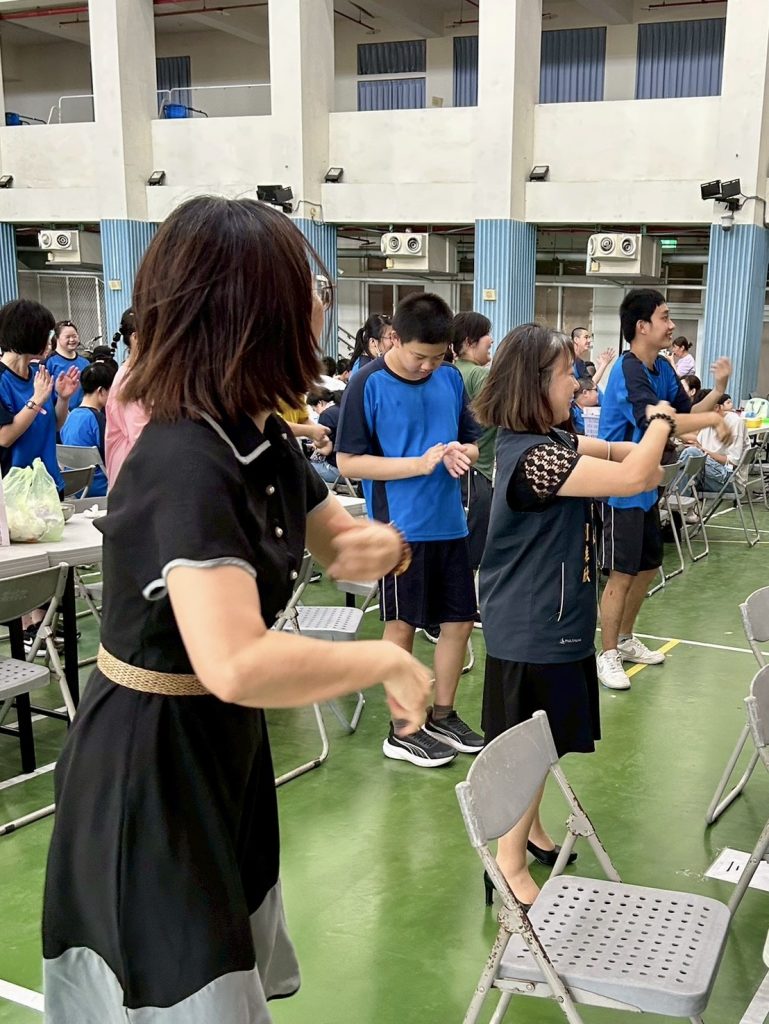 一起動一動